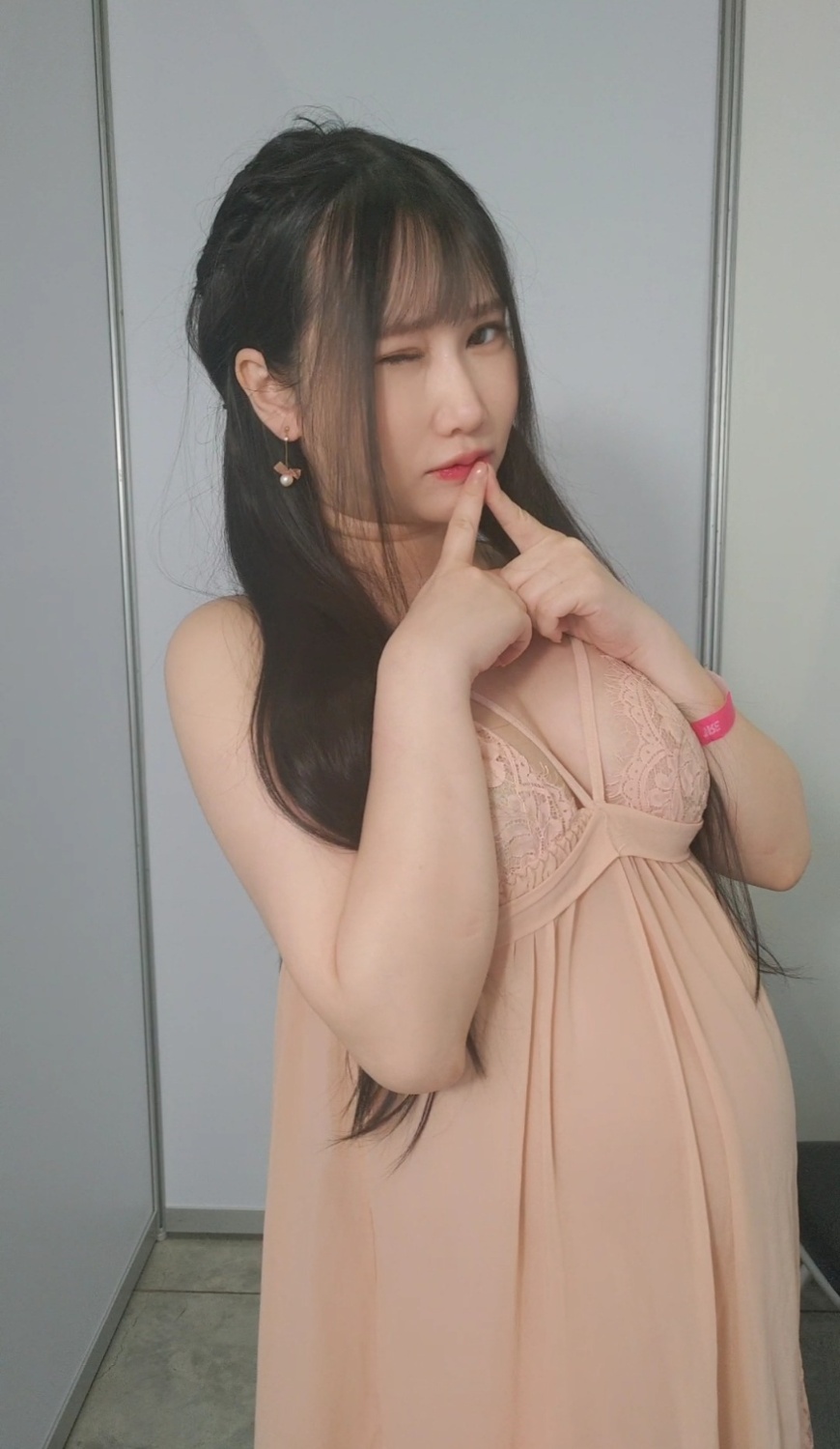 成人展第二天造型