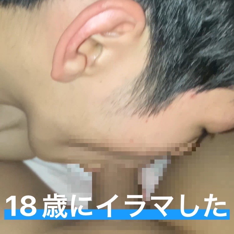 18 歲漂亮男孩口交~~~boys love~~~