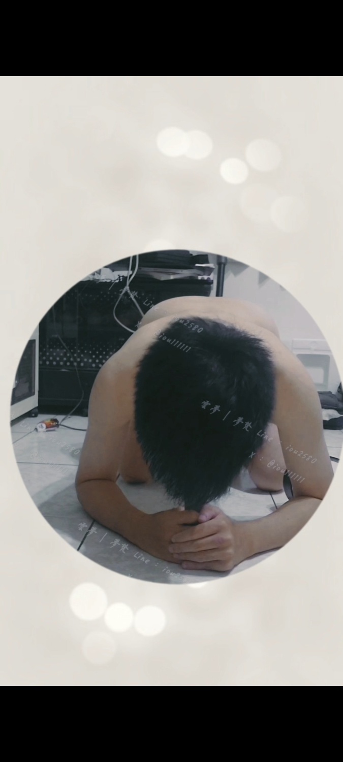 思念,是一種深沉又扭曲的慾望。