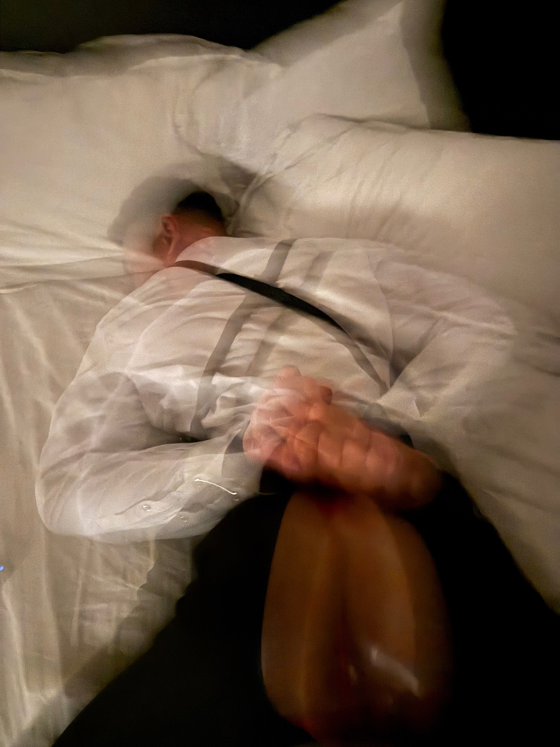 正裝控