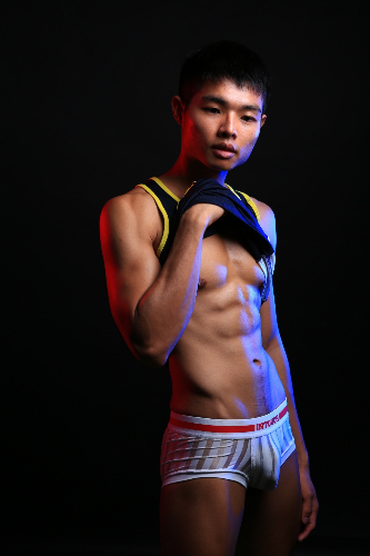 子鈞 JASON