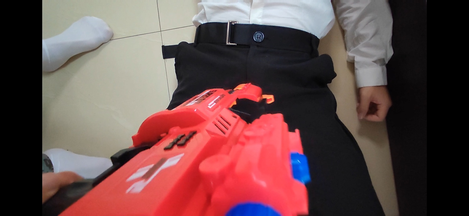 如果把我手上的gun換成真的,會不會效果好一點