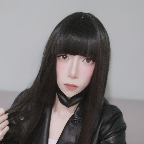 Vivian 薇欣