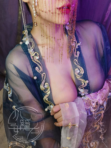 小籠女