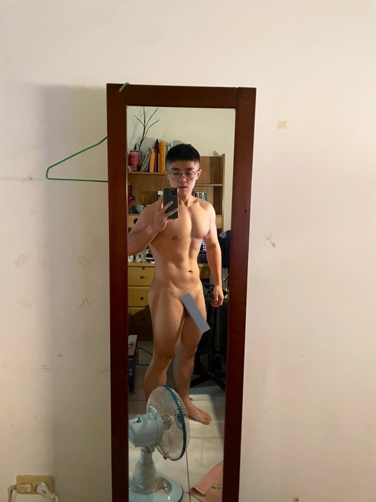 露臉玩一下ㄐㄐ