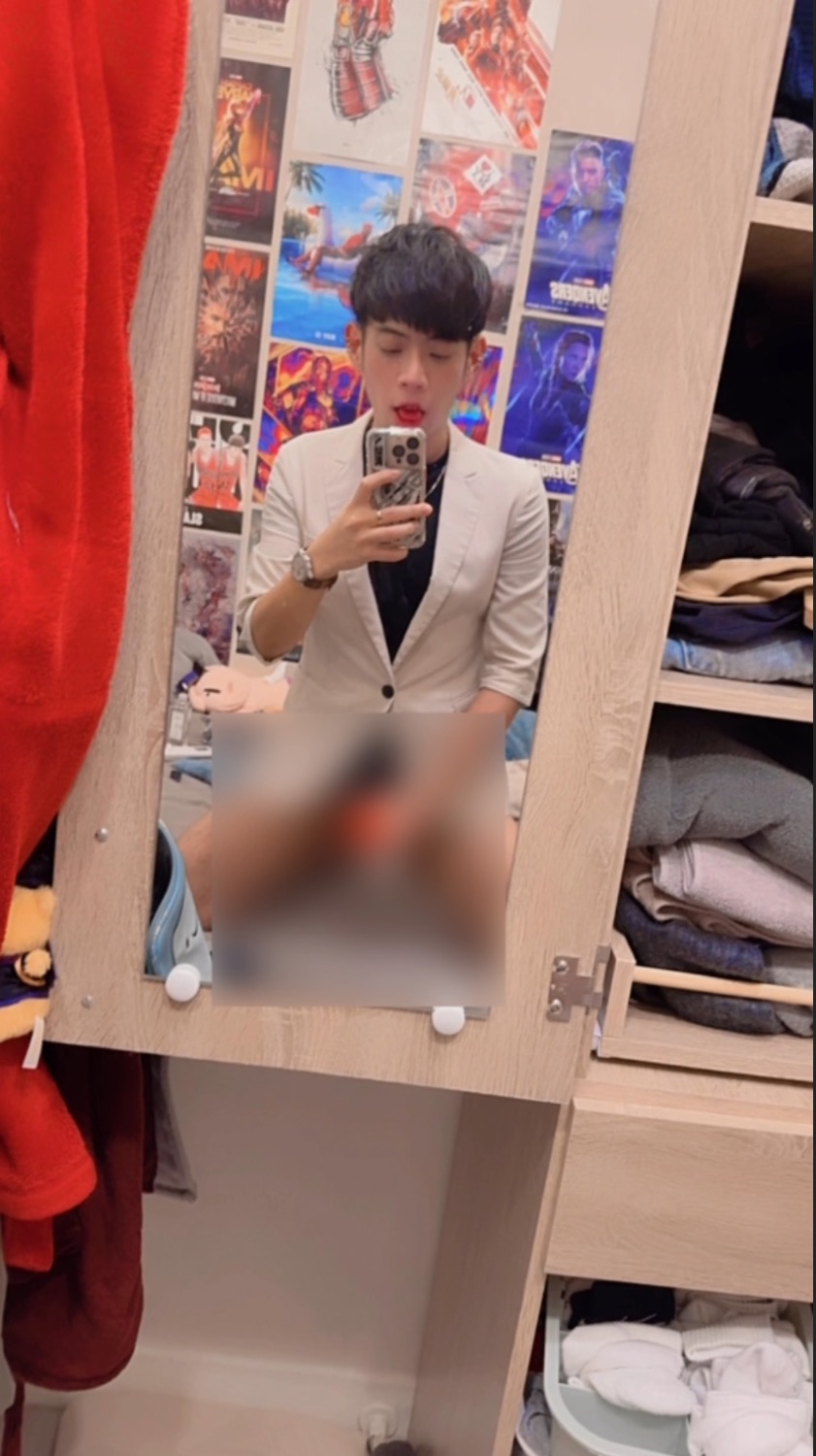是肛塞還是飛機杯？（露臉尻射）