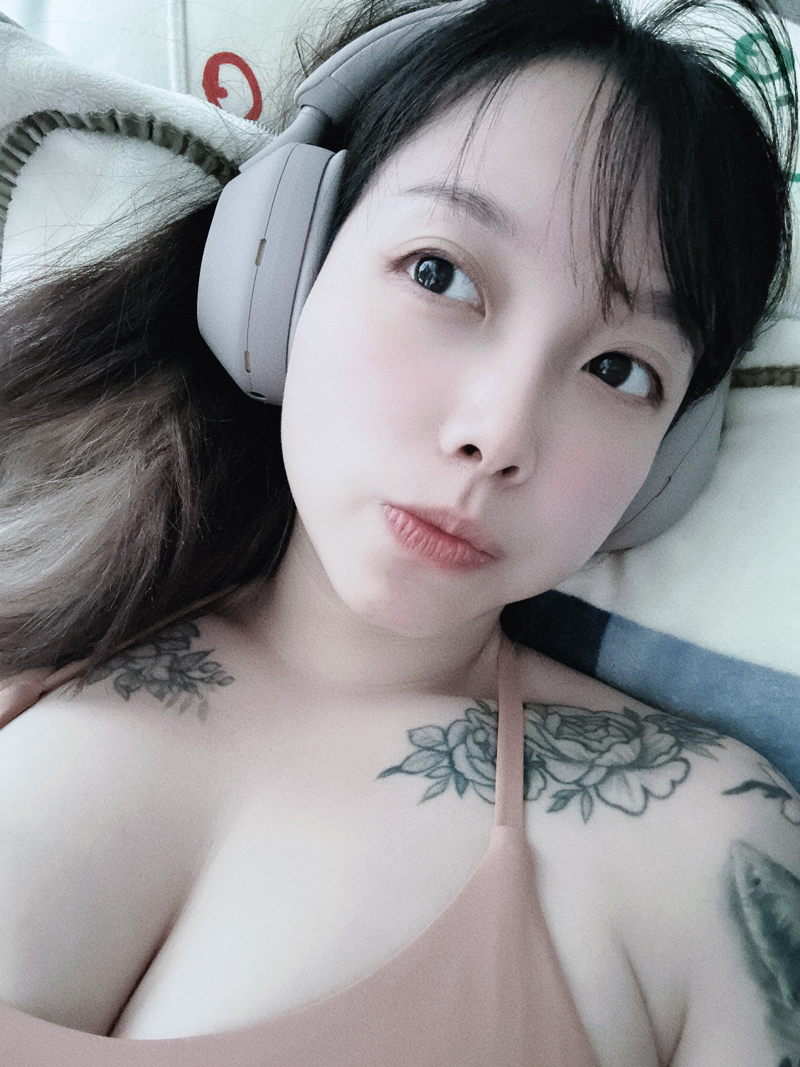 感冒在家好無聊 不能去運動😫😫😫