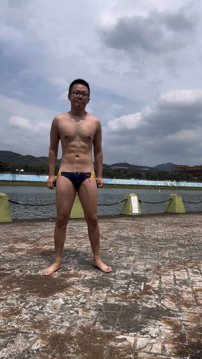 在外面野的時候, 真的很容易一緊張就射🥵