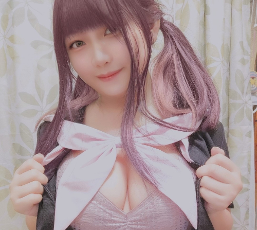 依依-cos/巨乳