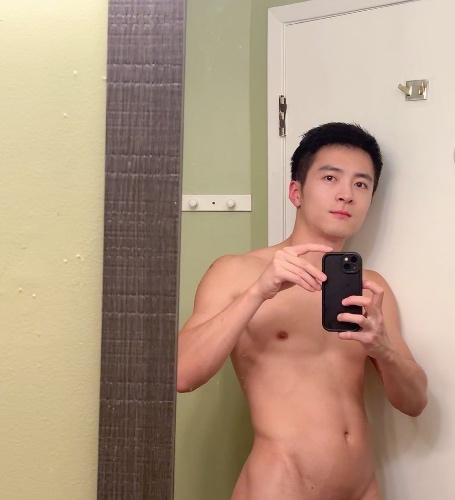 Rainbowasian001