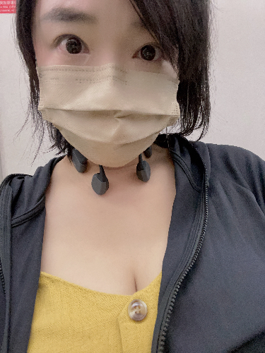 小波台中OL👙巨乳38H🙇🏻‍♀️