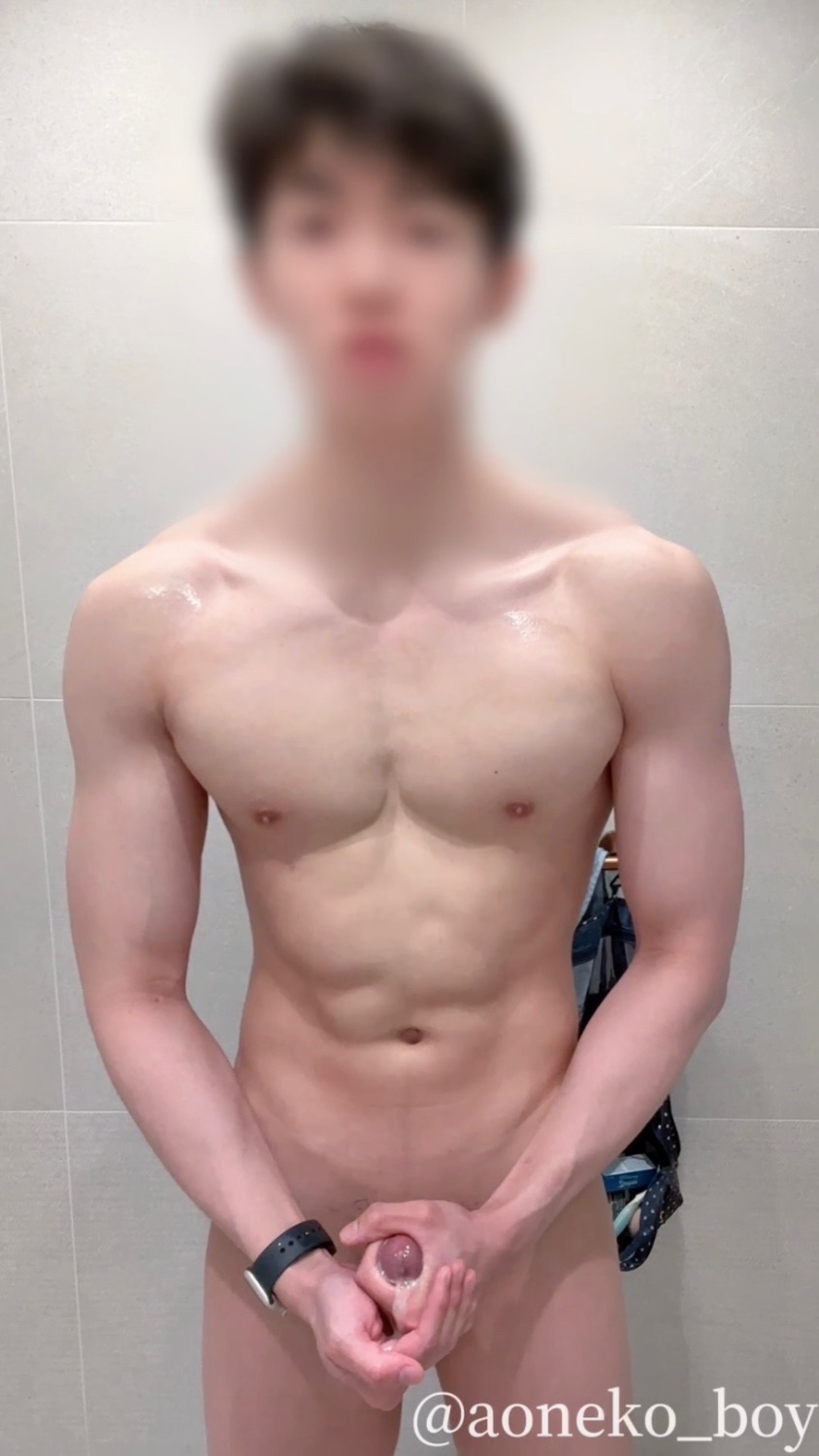 精牛最喜歡玩邊緣
