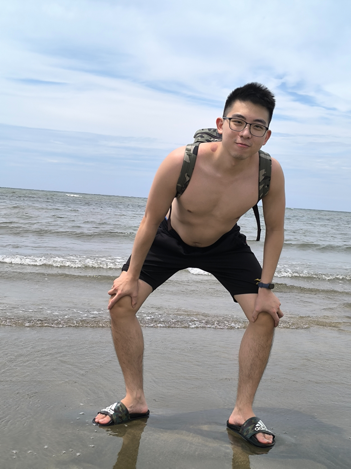 《站著把整泡尿噴出來,給你看我怎麼滴到最後一滴》