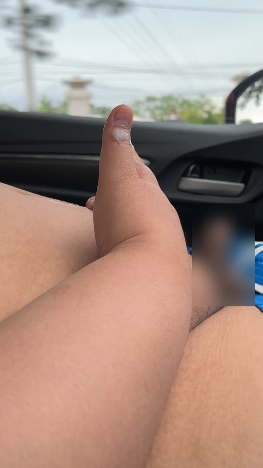 Chill in Car