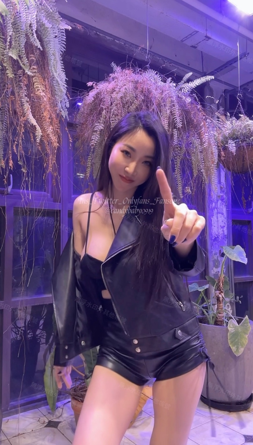想感受我的腰力嗎😏🤭