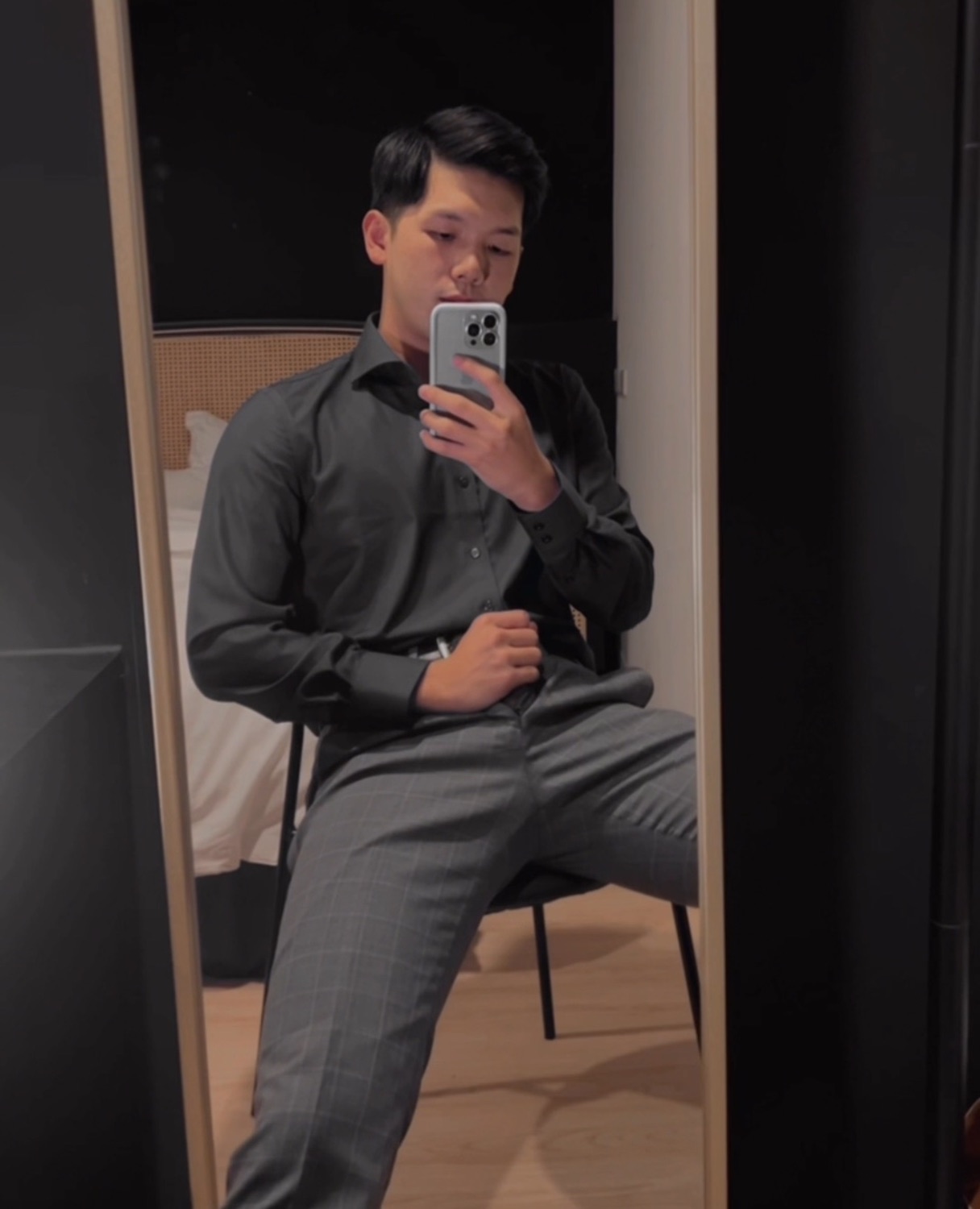看著鏡子裡的自己越尻越起勁