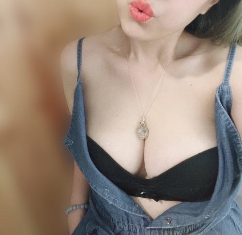 Naomi_23