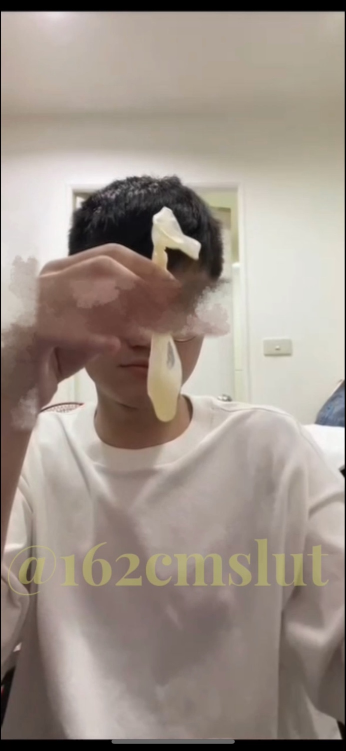 壯哥哥射滿套套要母狗吞洨🥵