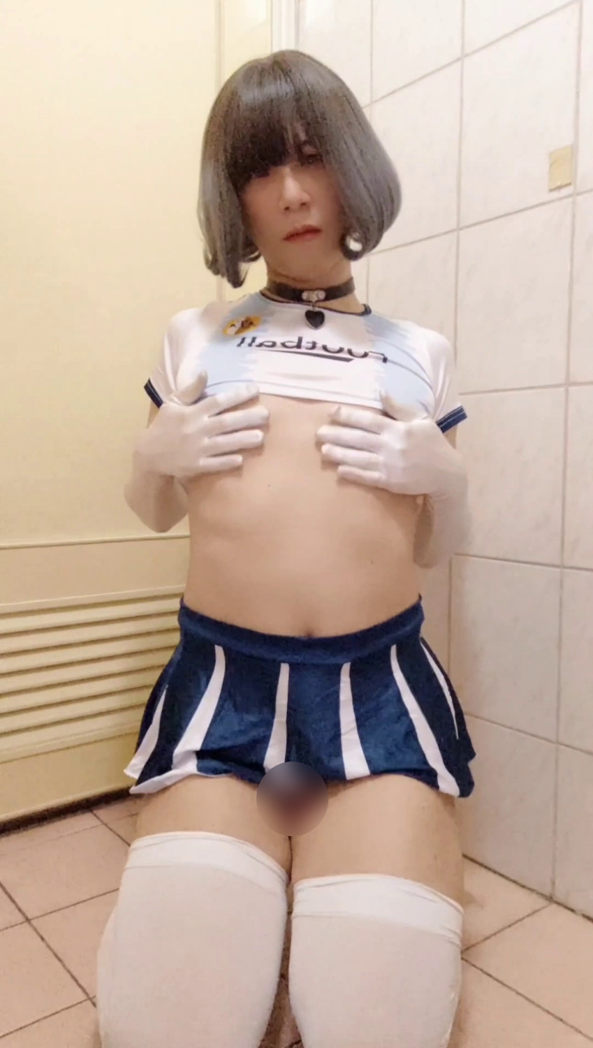 253 男娘啦啦隊的羞恥展示影片(片長5分51秒)