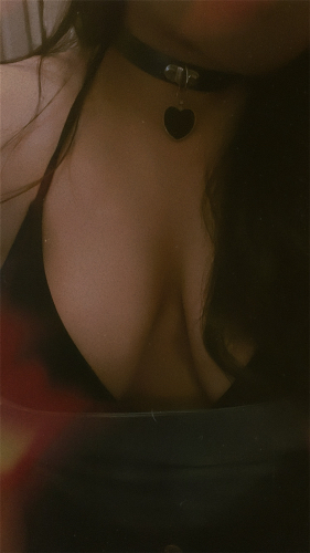 非妮Feyniniiii12